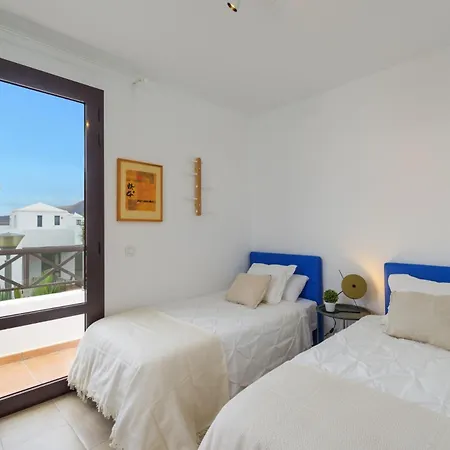 Sapri Piscina Climatizada Feriehus Playa Blanca (Lanzarote)
